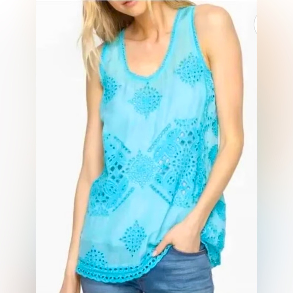 Johnny Was Pete and Greta Spear Embroidered
Eyelet Sleeveless Tank Top Size XL